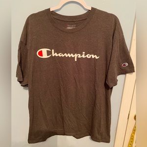 NWOT CHAMPION Men’s Dark gray short sleeve XL